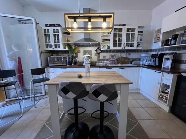 Appartement à vendre 208 000 € Valence 8 p 144 m² DPE C
