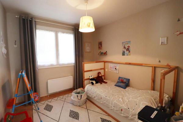 Maison Morieres Les Avignon 4 pièce(s) 91 m2