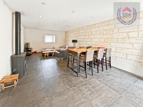 Mas en excellent etat 220M2 avec terrain et dépendance