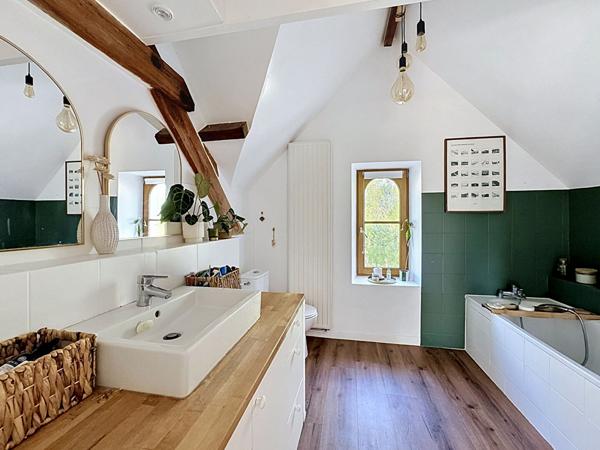 Belle propriété à Faveraye Machelles !