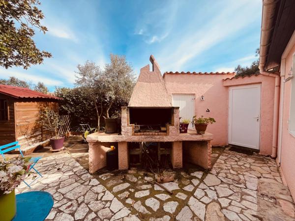 Maison de 194 m²- terrain de 645 m²- 30620 AUBORD