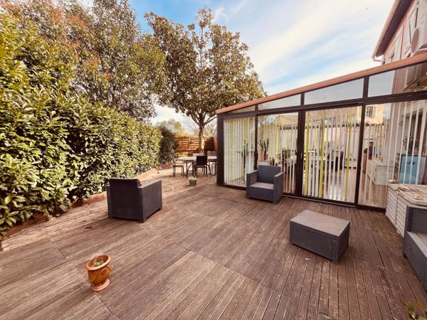 Maison de 194 m²- terrain de 645 m²- 30620 AUBORD