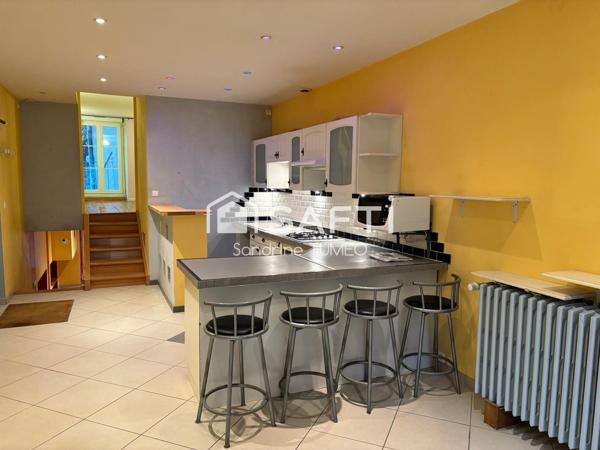 APPARTEMENT RDC AU CENTRE VILLE