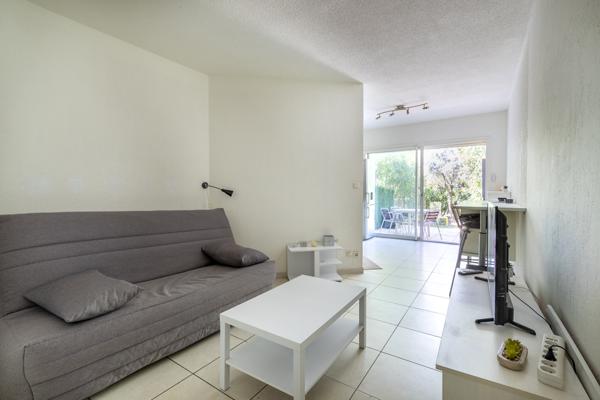 Prestige & Élégance – Studio avec Terrasse dans Résidence Premium