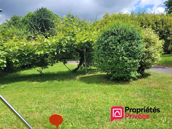 29170 PLEUVEN - Terrain  constructible viabilisé 1205 m2 environ