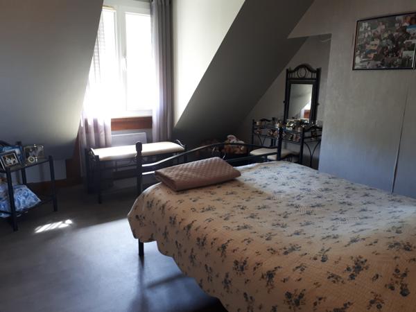 Très belle maison tout confort avec jardin arboré