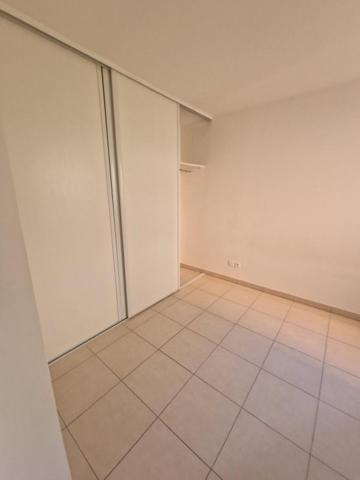 Location / Appartement T3