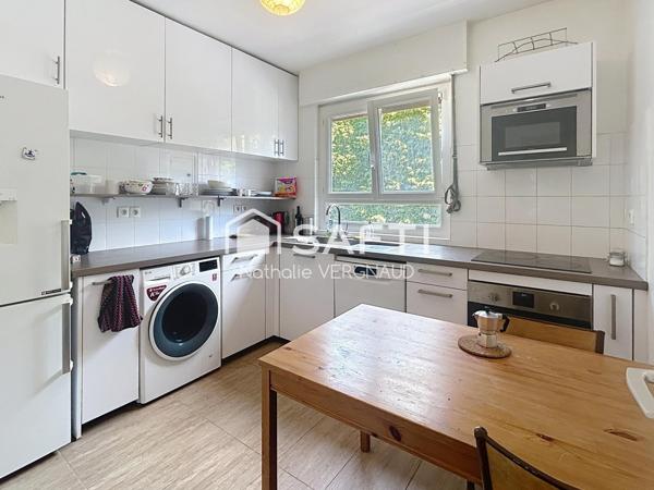 APPARTEMENT LUMINEUX ET AGREABLE T4 AVEC BALCON