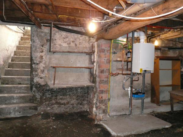 ⚜ COGNAC Centre A Vendre MAISON de VILLE avec Cour et Dépendances ⚜