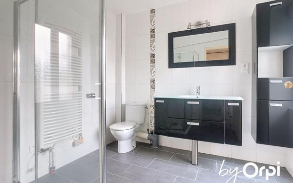 Maison à vendre    3 pièces • 68 m2 Commentry