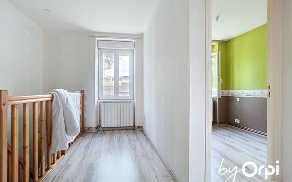 Maison à vendre    3 pièces • 68 m2 Commentry