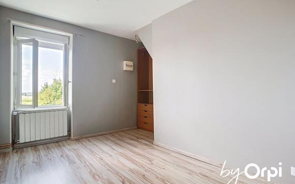 Maison à vendre    3 pièces • 68 m2 Commentry