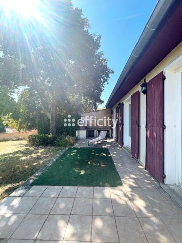 Maison
         5 pièces
        - 100 m² 199 000 € *