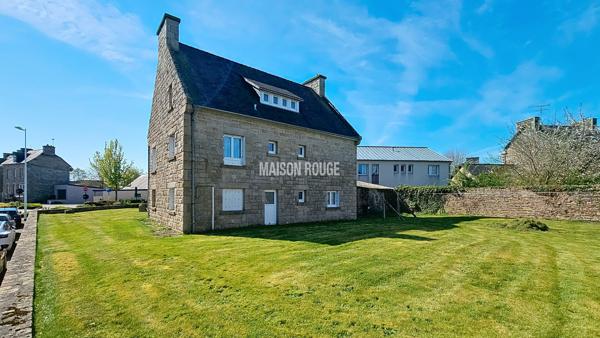 Maison individuelle en granit plein coeur de Matignon