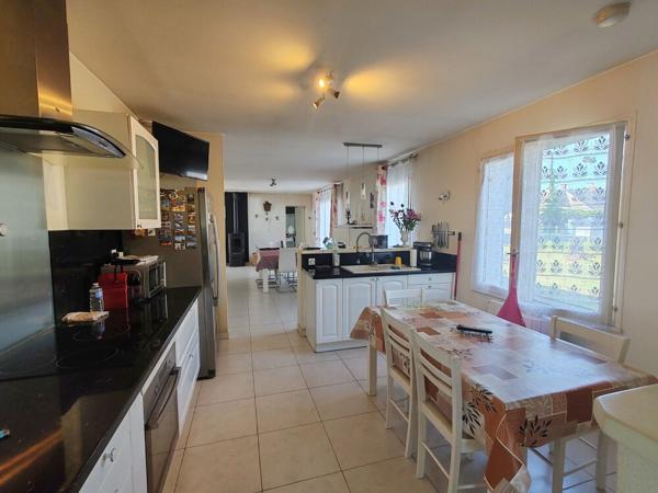 Maison Monthou Sur Bievre 135 m²