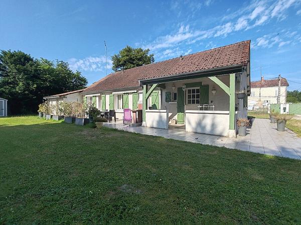 Maison Monthou Sur Bievre 135 m²