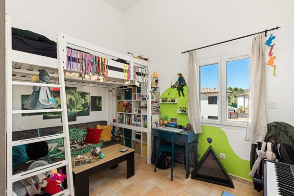 Charmante maison avec jardin et garage à Montauroux