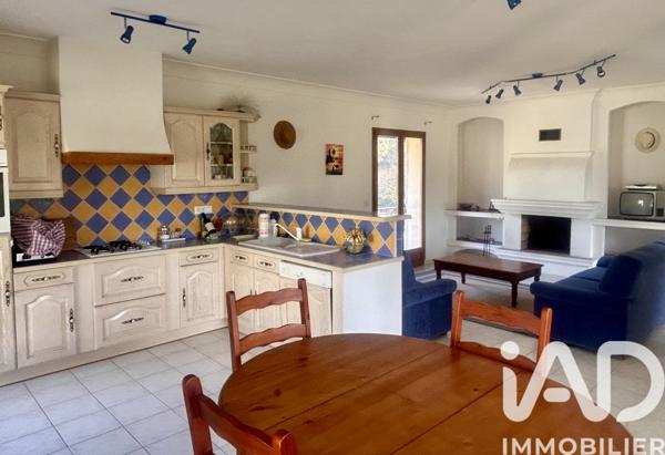 Maison à vendre 4 pièces 120 m² Saint-Maximin-la-Sainte-Baume