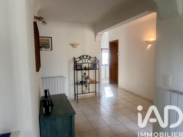 Maison à vendre 4 pièces 120 m² Saint-Maximin-la-Sainte-Baume