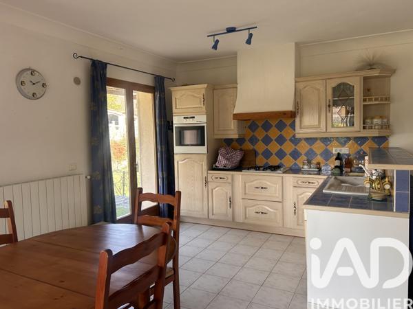 Maison à vendre 4 pièces 120 m² Saint-Maximin-la-Sainte-Baume