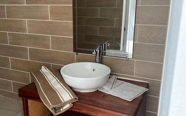 Appartement à louer    2 pièces •  Le Gosier