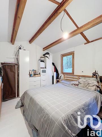 Maison 9 pièces de 159 m² à Saint-Pierre-lès-Nemours (77140)