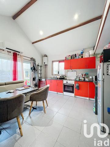 Maison 9 pièces de 159 m² à Saint-Pierre-lès-Nemours (77140)