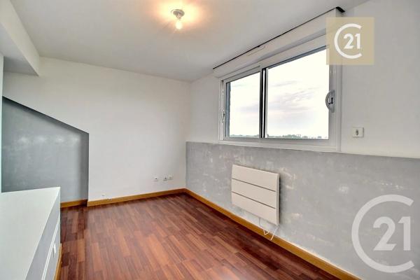 Appartement F3 à vendre  3 pièces - 60,59 m 2   LIVRY GARGAN  - 93