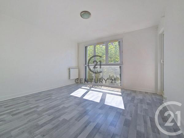 Appartement F3 à vendre  3 pièces - 57,89 m 2   GAGNY  - 93