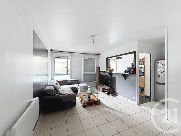 Appartement F3 à vendre  3 pièces - 57,89 m 2   GAGNY  - 93