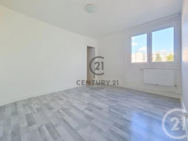 Appartement F3 à vendre  3 pièces - 57,89 m 2   GAGNY  - 93