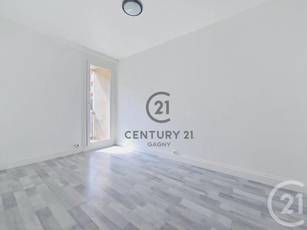 Appartement F3 à vendre  3 pièces - 57,89 m 2   GAGNY  - 93