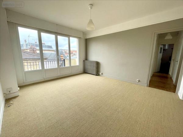 Appartement à louer à Reims dans la Marne (51100), ref : LOCASOHSYM