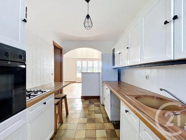 Appartement F4 à vendre  4 pièces - 68,17 m 2   FRESNES  - 94