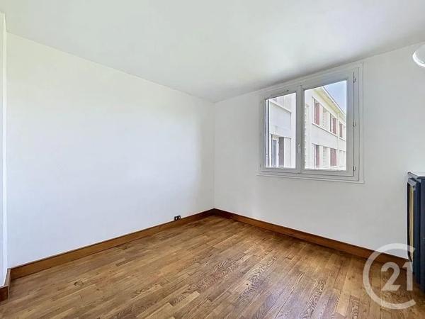 Appartement F4 à vendre  4 pièces - 68,17 m 2   FRESNES  - 94