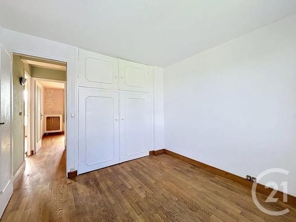 Appartement F4 à vendre  4 pièces - 68,17 m 2   FRESNES  - 94