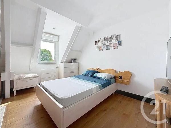 Appartement F2 à vendre  2 pièces - 45,30 m 2   MONTFERMEIL  - 93