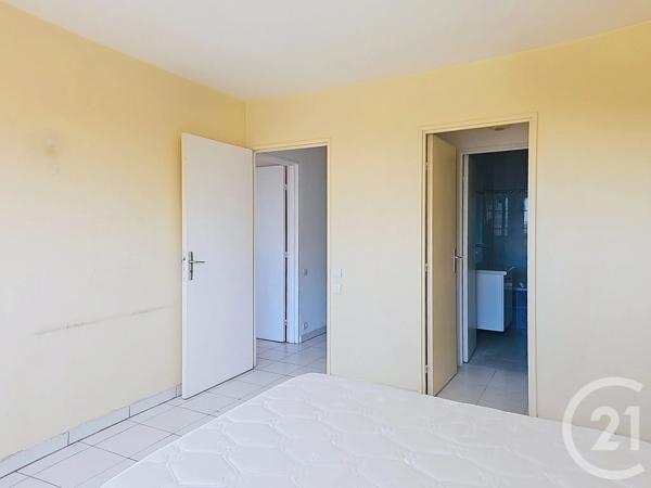 Appartement F3 à vendre  3 pièces - 85 m 2   CRETEIL  - 94