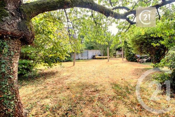 Terrain à vendre  302 m 2   AULNAY SOUS BOIS  - 93