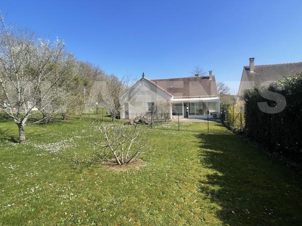 Beau Plain-pied sur un beau terrain de 937m² dans la commune de Pommeuse !
