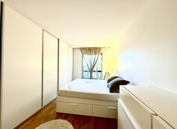 Vente
                Appartement70 m² - 2 Pièces -
                    THIAIS (94320)