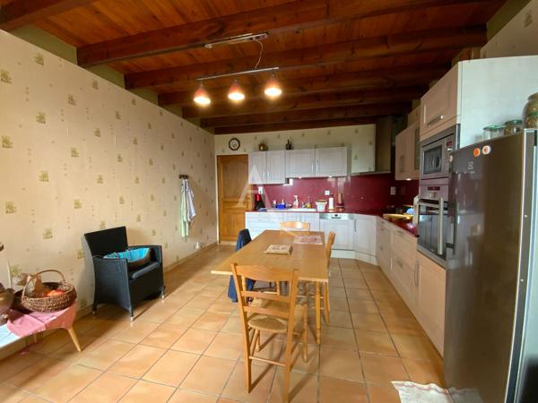 Maison Saint Bonnet Sur Gironde 5 pièce(s)