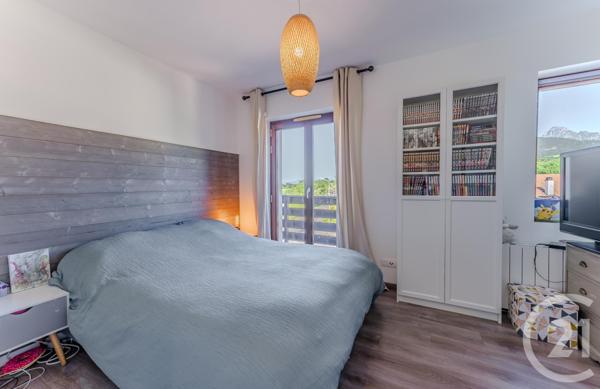 Appartement T5 à vendre  5 pièces - 87,05 m2 ST PAUL EN CHABLAIS - 74