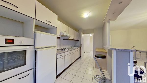 Appartement 3 pièces de 66 m² à Chambéry (73000)