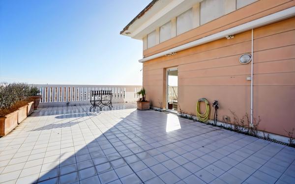 Appartement à vendre    4 pièces • 93,24 m2 Golfe Juan - Vallauris