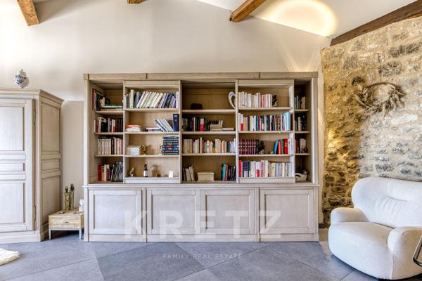 Magnifique villa d'architecte avec vue exceptionnelle en plein centre de Forcalquier au calme