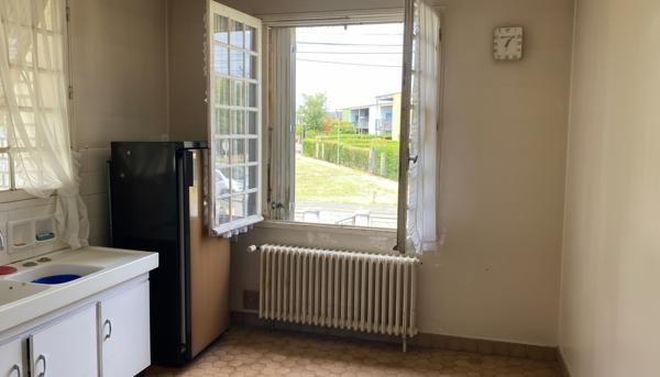 À VENDRE MAISON DE144 m2 NIORT QUARTIER SOUCHÉ  À RÉNOVER, 4 CHAMBRES