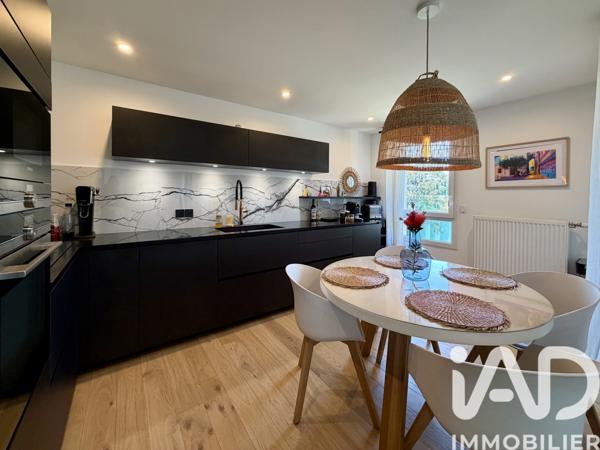 Appartement à vendre 4 pièces 87 m² Fréjus