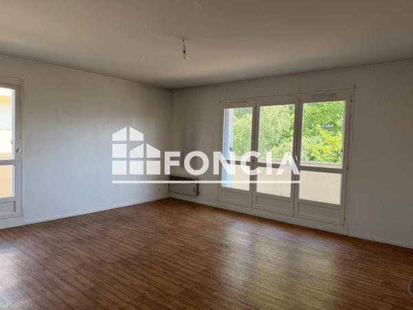 Location Appartement 3 pièces 70.82 m² - Ouzouer Sur Loire 45570