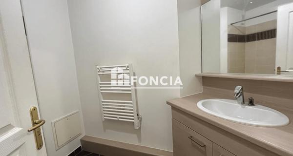 Location Appartement 2 pièces 45.95 m² - Châtenay-malabry 92290